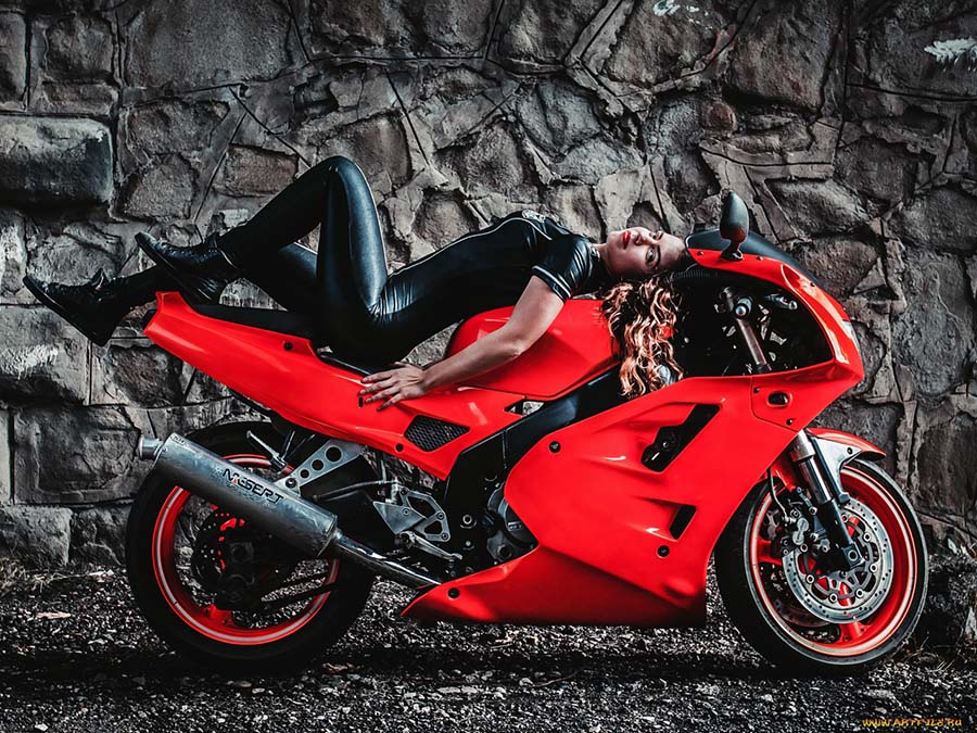 Beautiful girl Beautiful girls and motorcycles in Charlotte